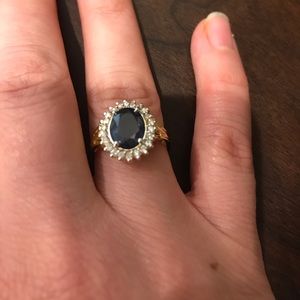 Beautiful Blue Sapphire/Diamond Ring!!
